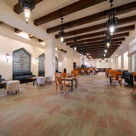 Üdülőközpont The Norm Oriental 5*