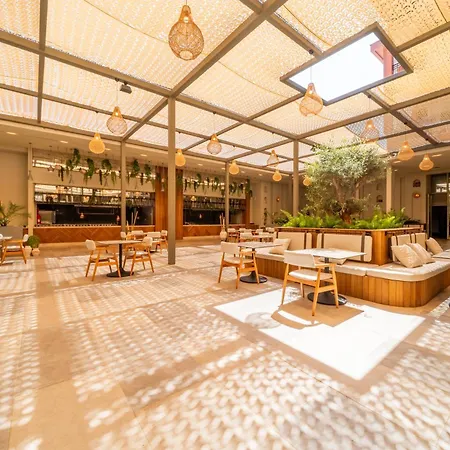 Resort The Norm Oriental