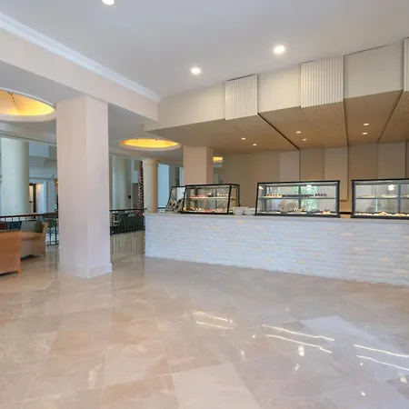 The Norm Oriental リゾート ケメル